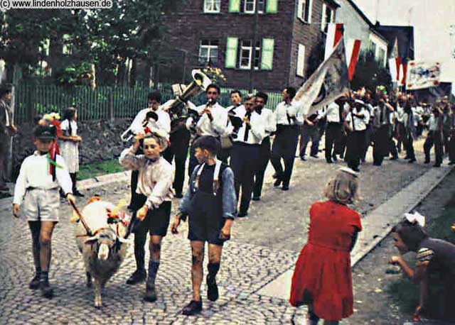 Kirmesfahrne 1956