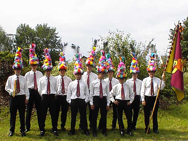 Kirmesburschen 1962 Lindenholzhausen Kirmes 2000