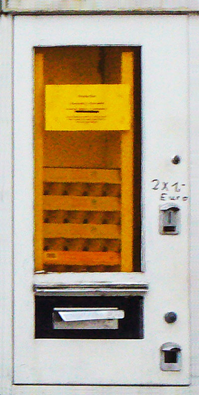Eierautomat in Limburg-Lindenholzhausen, Kirchstraße 18